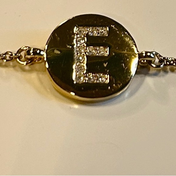 Gold Chain Bracelet with E Charm - Picture 4 of 4